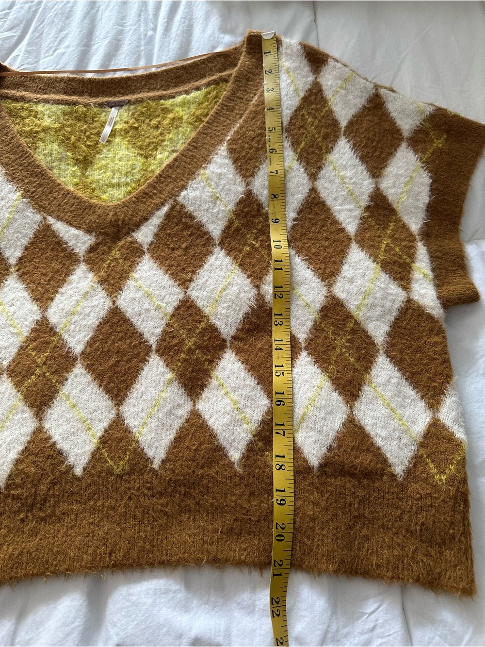 Free People Brown and White Argyle V-Neck Sweater Vest, size large - Picture 6 of 11